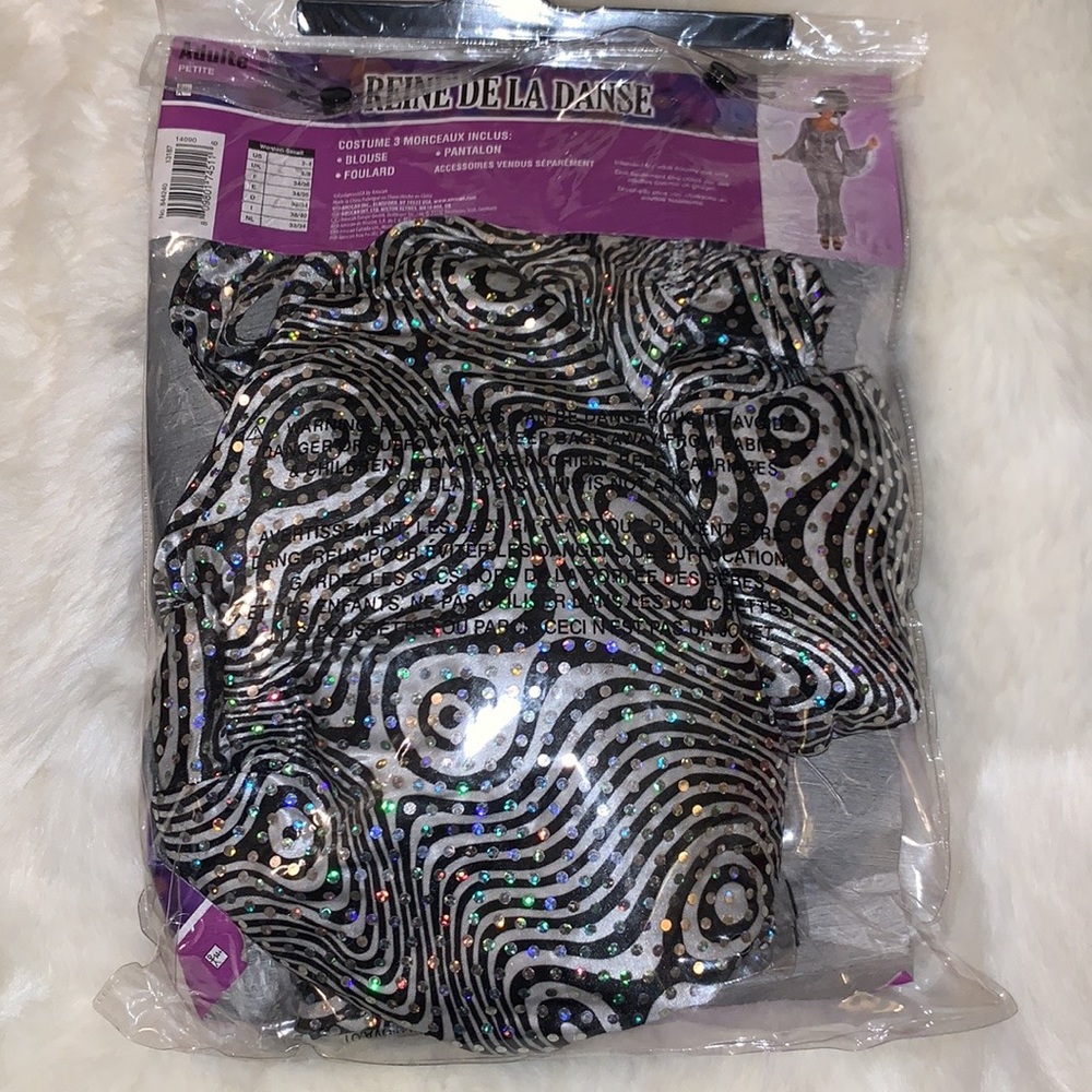 NEW DANCING QUEEN Black White 70s Disco Halloween Costume Size Small (2 - 4) - Picture 6 of 9